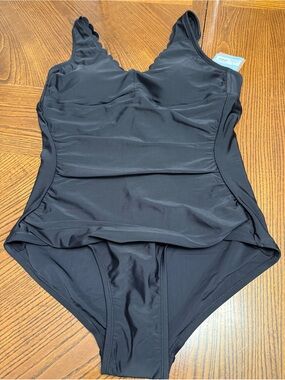 Shade and Shore One Piece Scalloped Black Swimsuit. NWT. Size 16